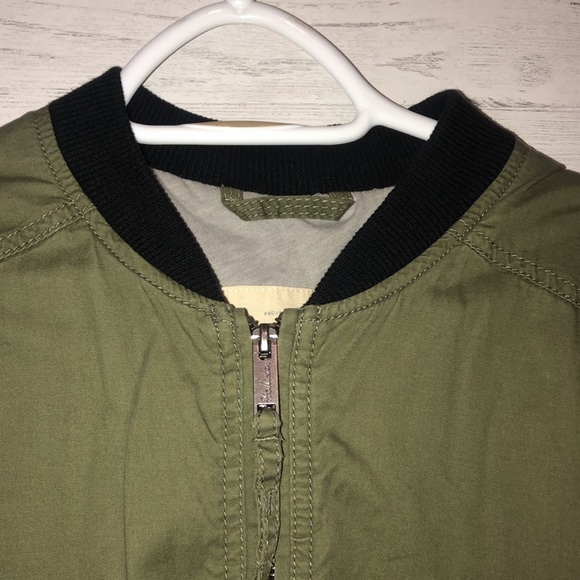 Hollister Green Bomber Jacket - Picture 3 of 3